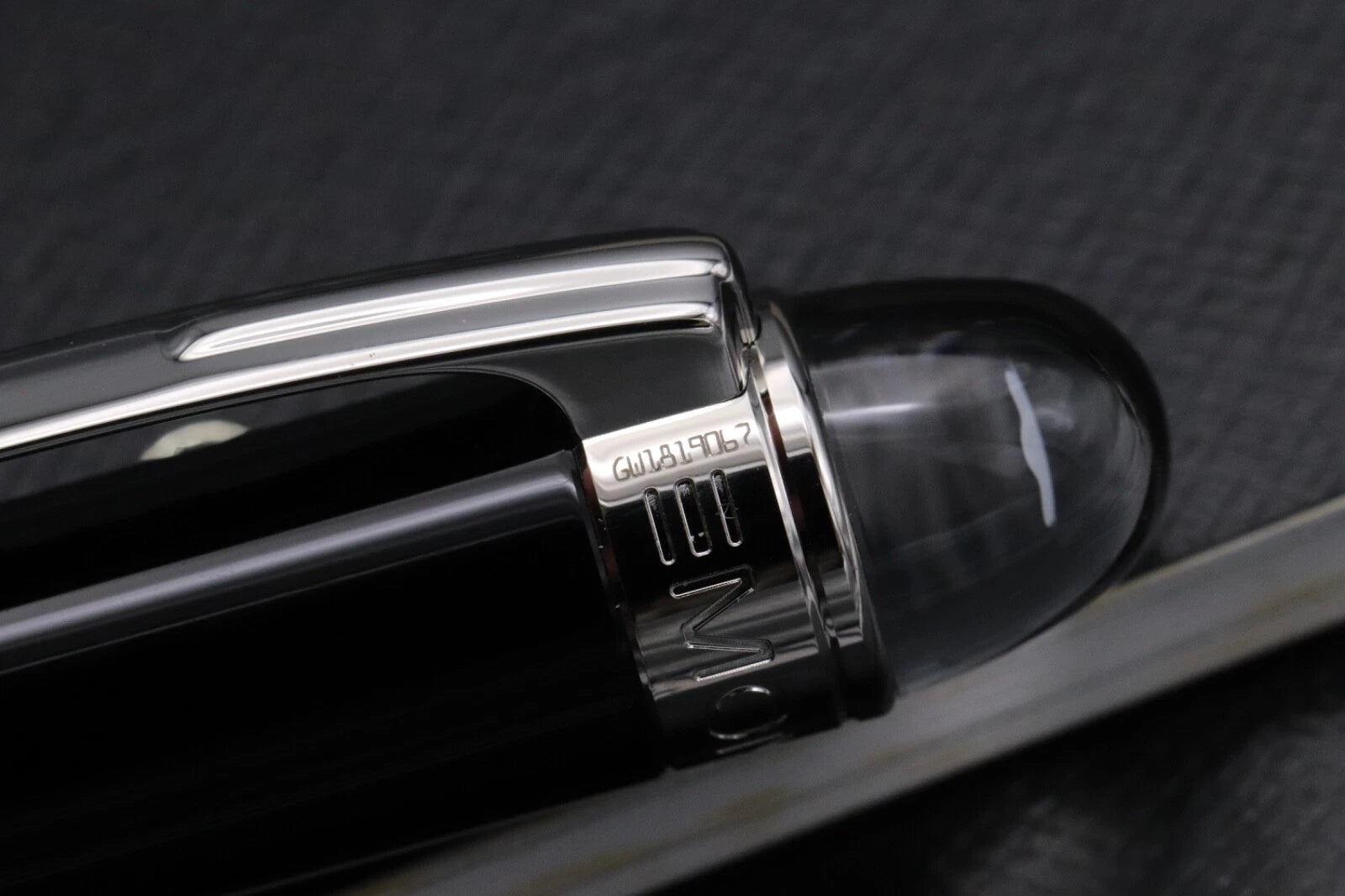 Montblanc Starwalker Platinum Resin Ballpoint Pen - UNUSED image 4