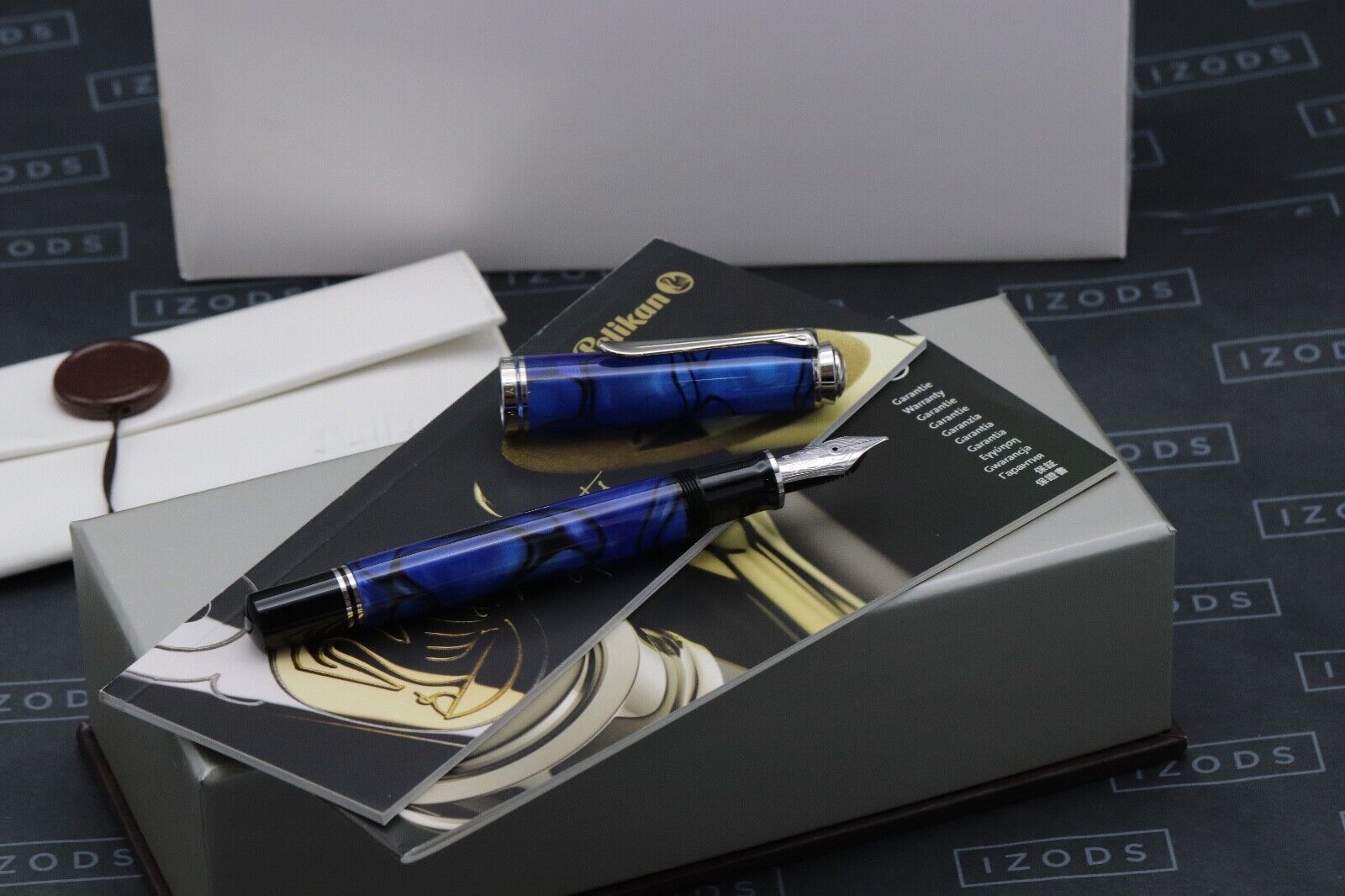 Pelikan M805 Blue Dunes Special Edition Fountain Pen - UNUSED image 0