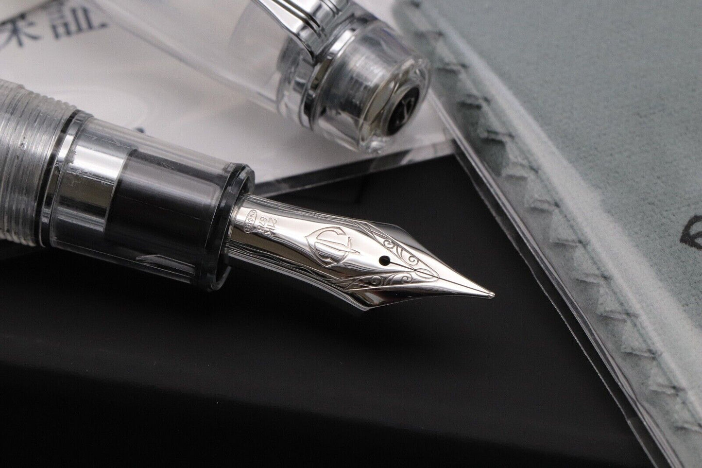 Sailor Professional Gear King of Pen Demonstrator Fountain Pen - Broad Nib image 2