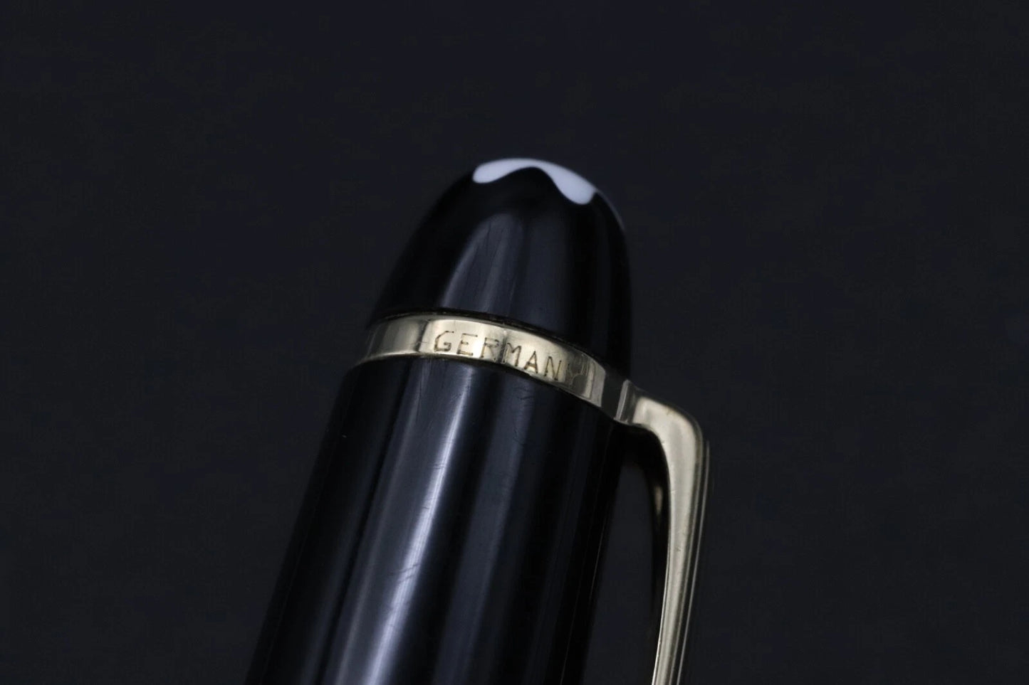 Montblanc Meisterstuck 144 Classique Gold Coated Fountain Pen - EF Nib image 1