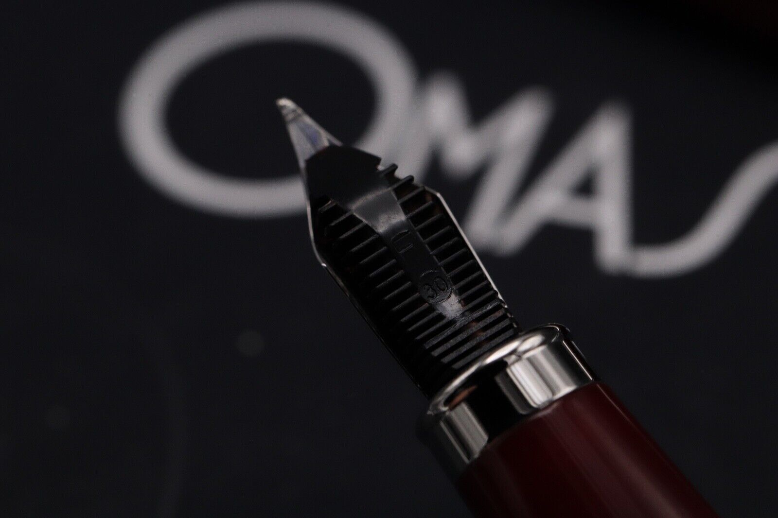 Omas 360 'Modern' Bordeaux Fountain Pen - UNUSED image 3