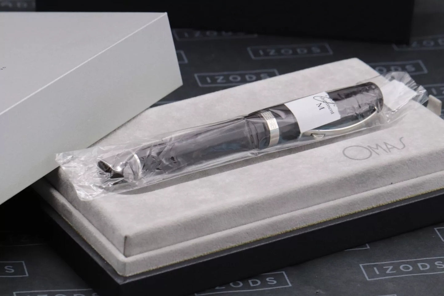 Omas Grand Paragon Fashion Brown Limited Edition Fountain Pen image 2