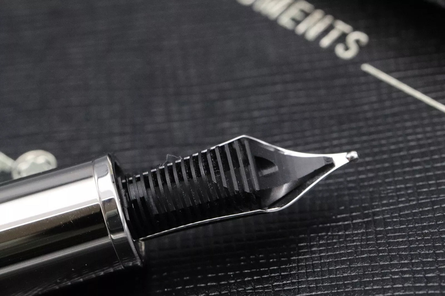 Montblanc Meisterstuck LeGrand Geometry Platinum-Coated Fountain Pen - UNUSED image 3