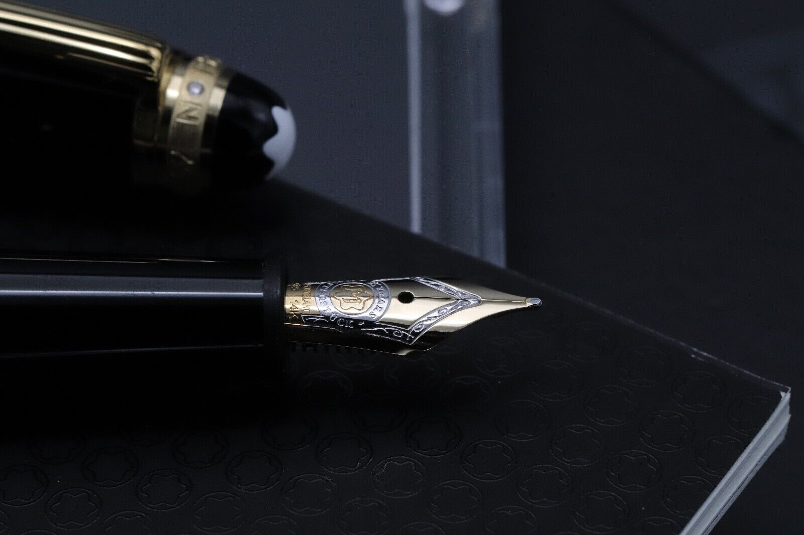 Montblanc Meisterstück 145 Classique 75th Anniversary SE Fountain Pen - UNUSED image 2