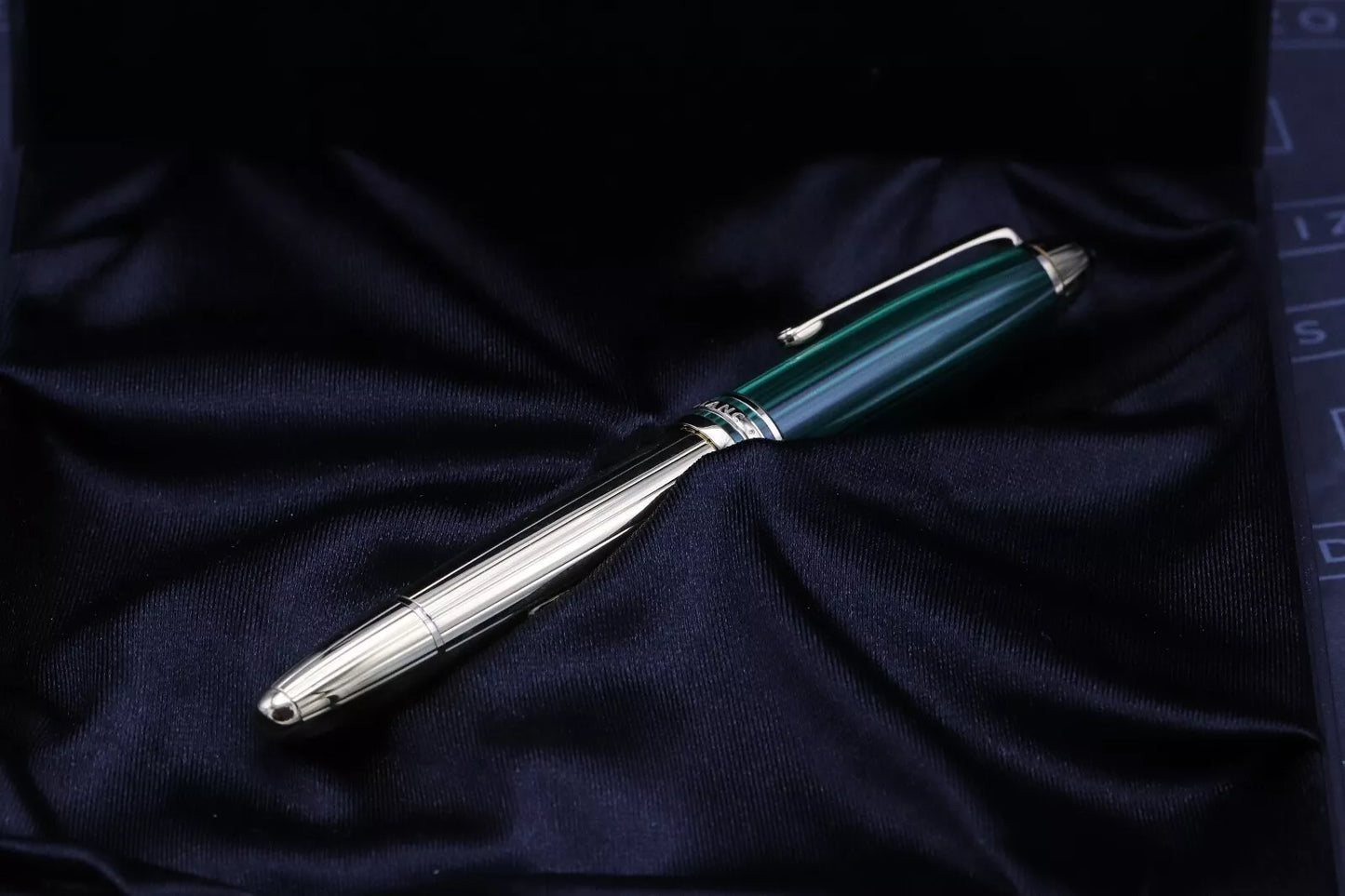 Montblanc Meisterstuck 146 LeGrand Czar Nikolai I Vermeil Fountain Pen - UNUSED image 9