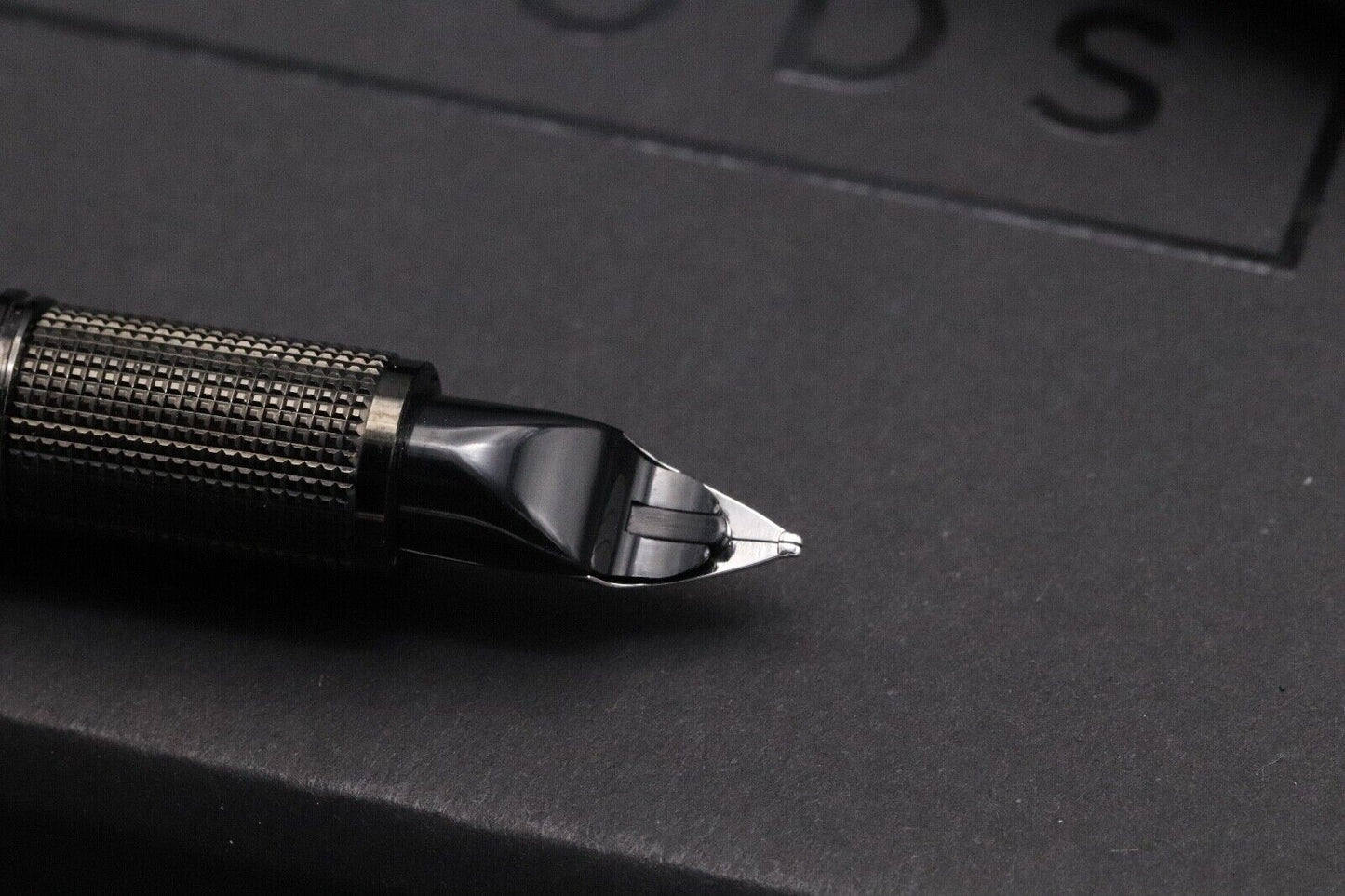 Montblanc Starwalker Platinum Resin Fountain Pen image 3
