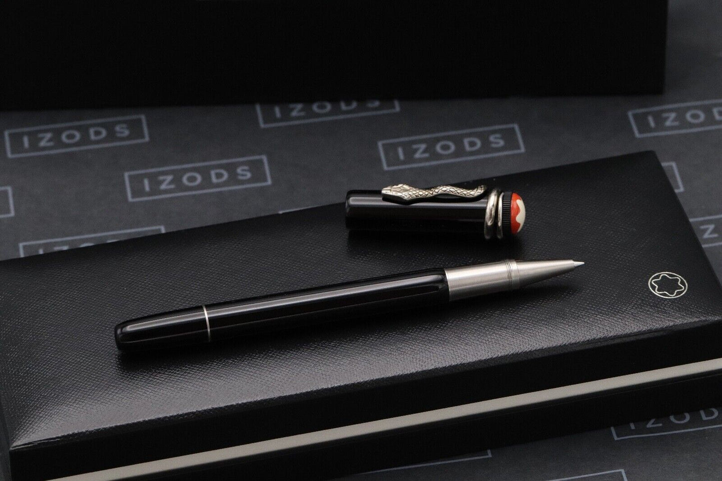 Montblanc Heritage Rouge et Noir Black SE Rollerball Pen image 1