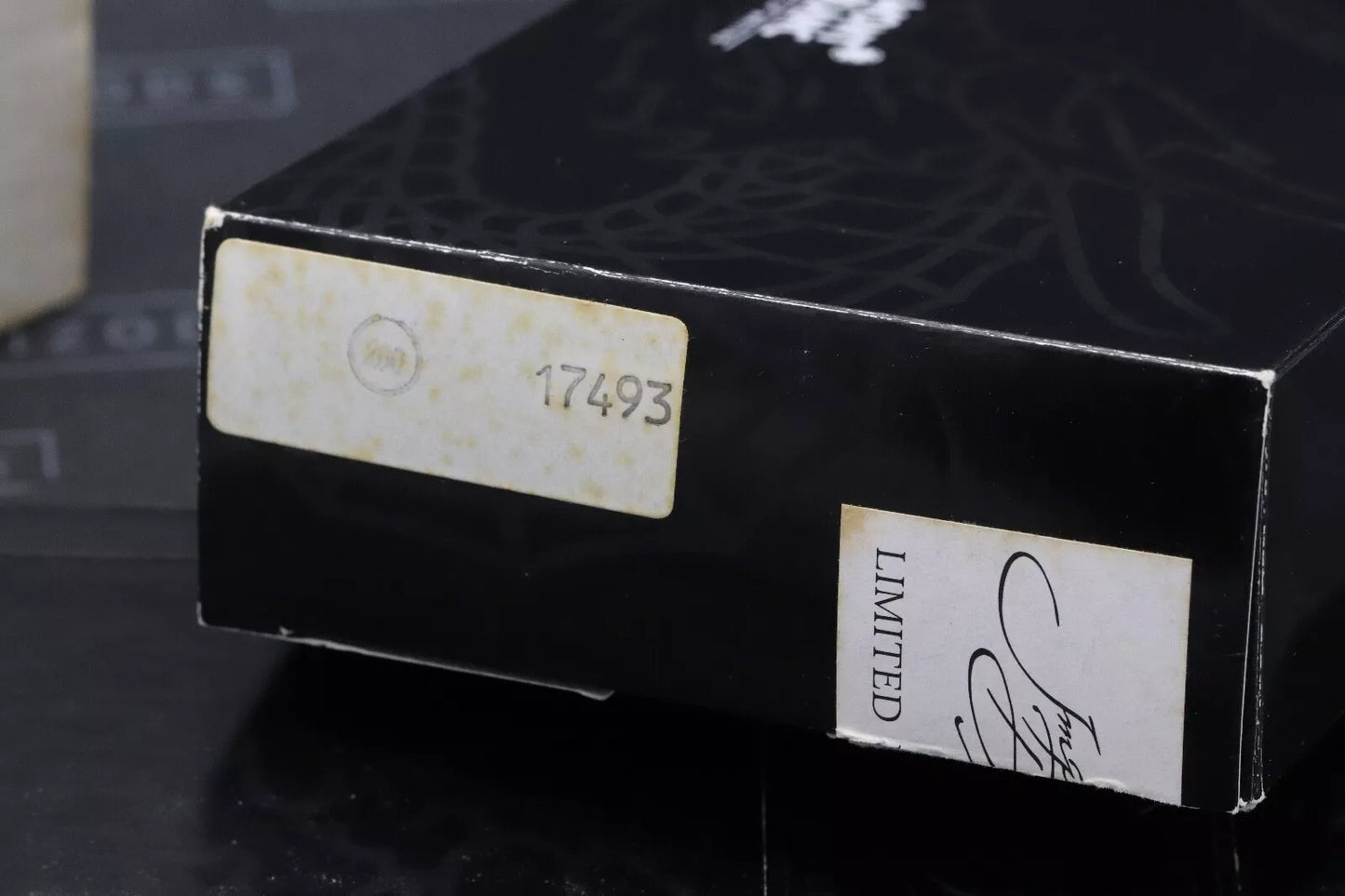 Montblanc Writers Edition Imperial Dragon Fountain Pen - NEVER INKED - Broad Nib image 11