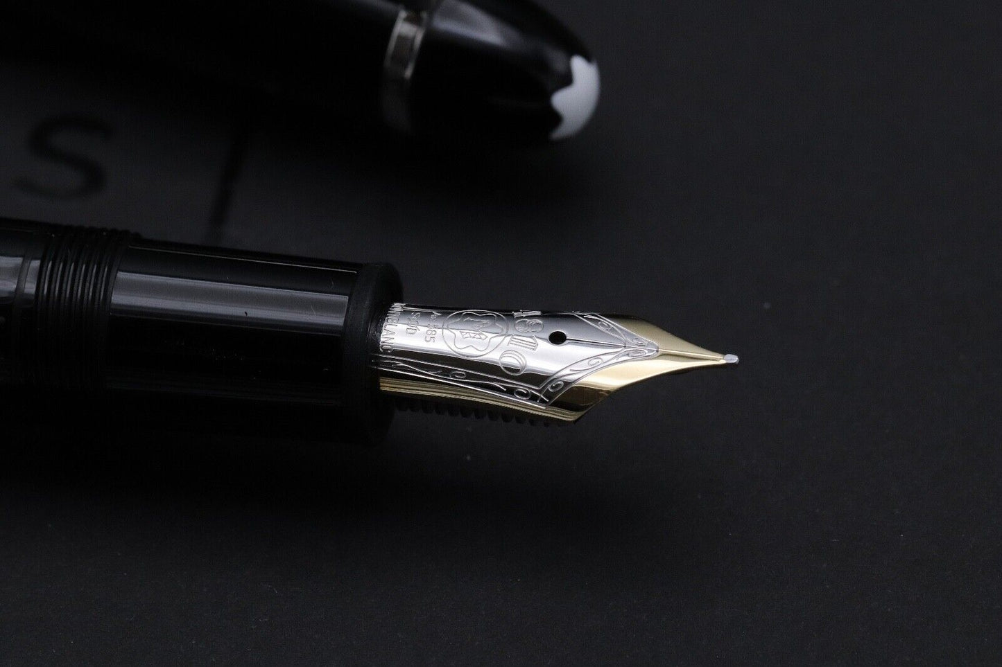 Montblanc Meisterstuck 146 LeGrand Platinum-Coated Fountain Pen - Fine Nib image 2
