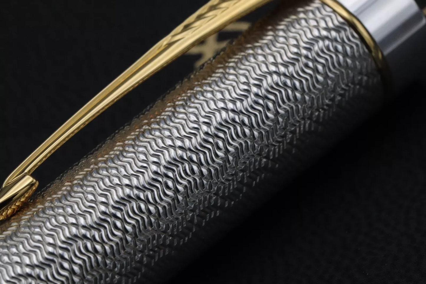Classic Pens CP5 Parker Centennial Modern and Vintage Fountain Pen Set - UNUSED image 7