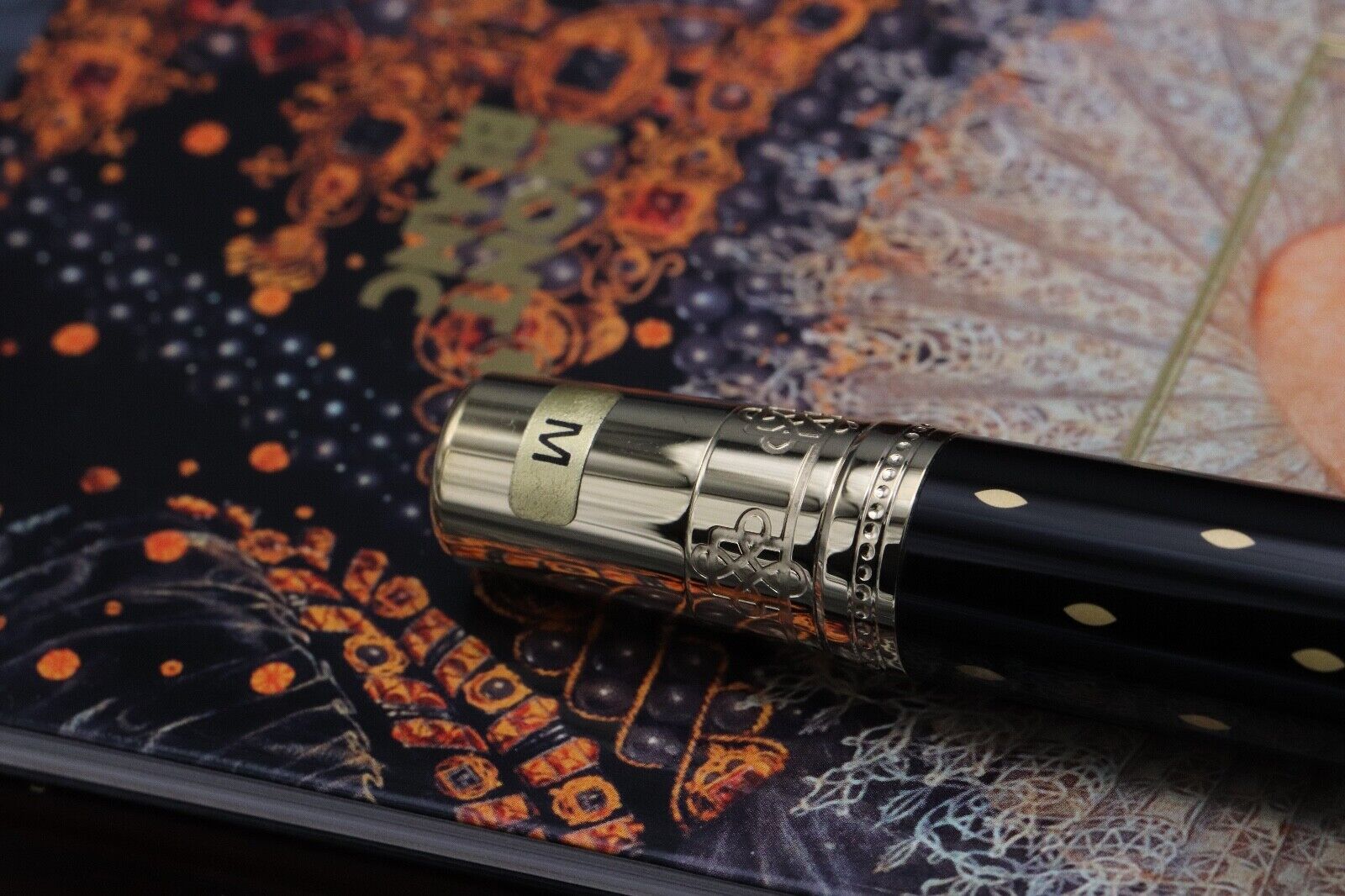 Montblanc Patron of Art Elizabeth I 4810 Fountain Pen – UNUSED image 4
