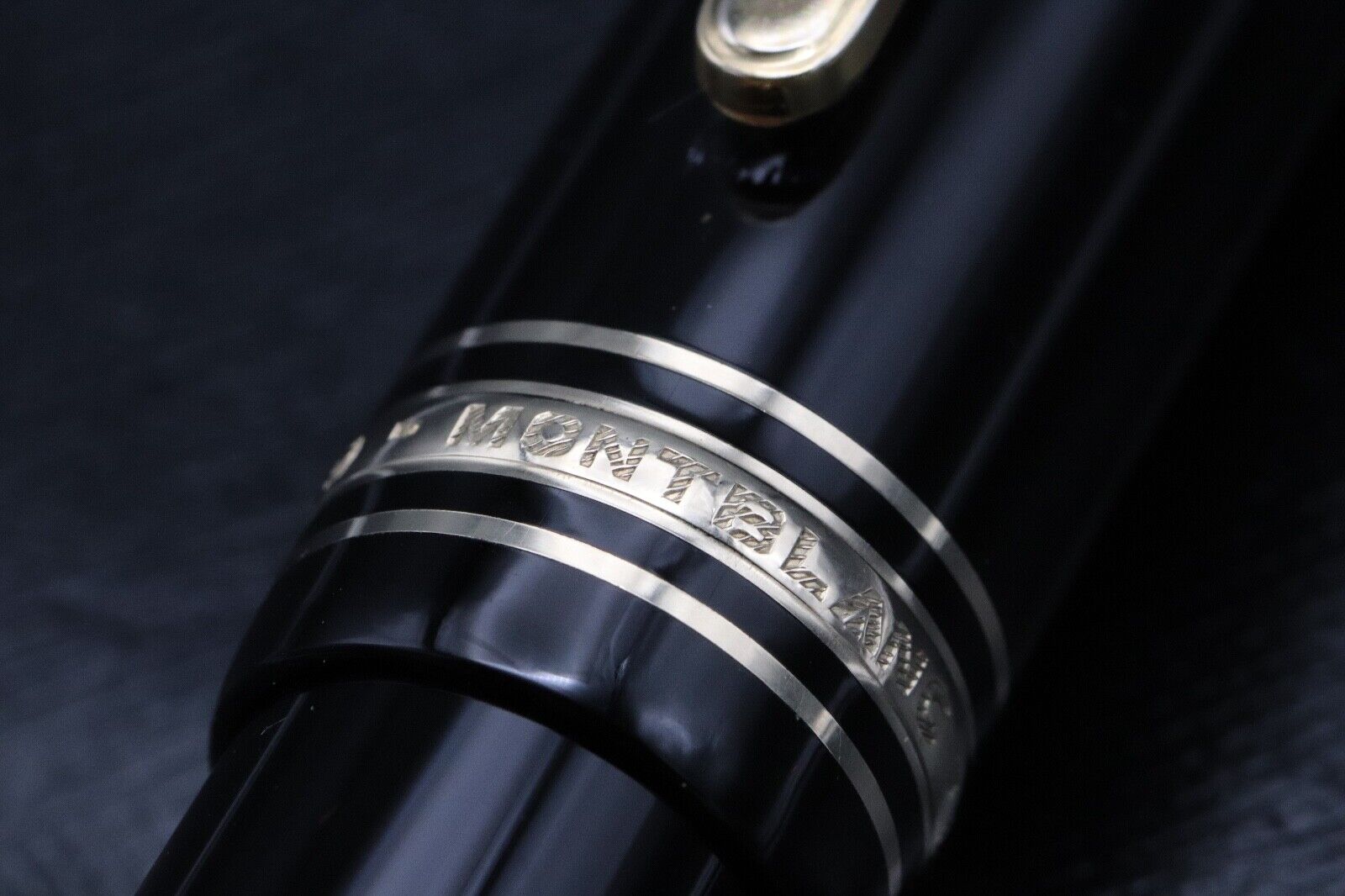 Montblanc Meisterstuck 149 Gold-Coated Fountain Pen - 1972-75 - Broad Nib image 4