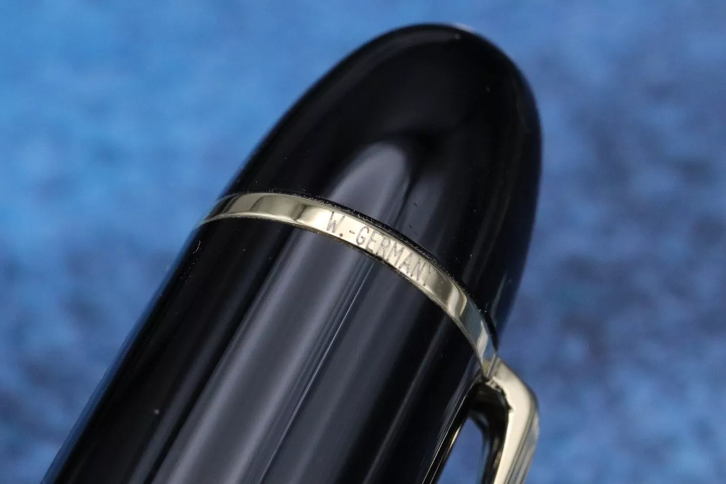 Montblanc Meisterstuck 149 Gold Coated Fountain Pen - 1991-92 - EF Nib image 6