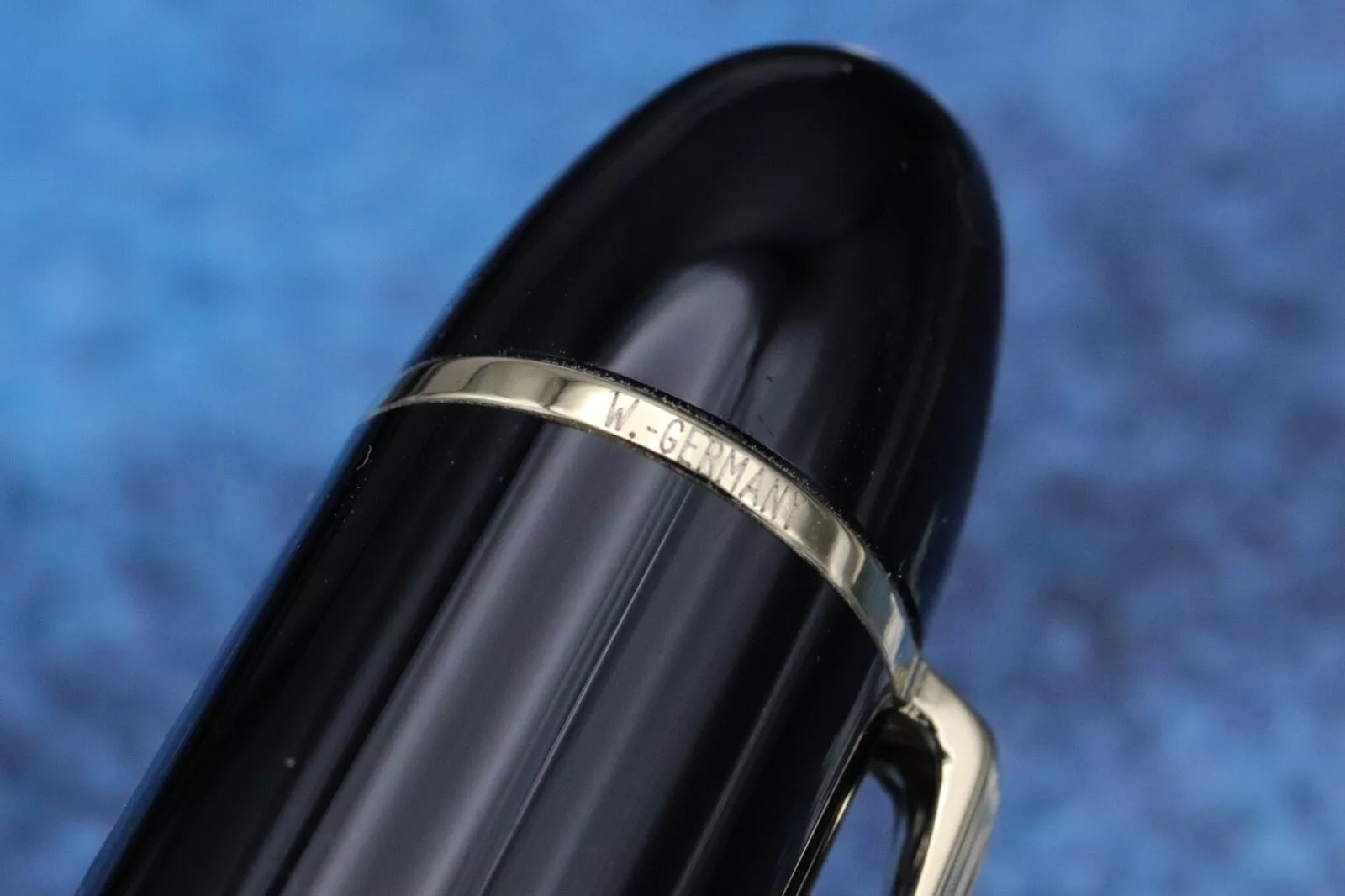Montblanc Meisterstuck 149 Gold Coated Fountain Pen - 1991-92 - EF Nib image 6