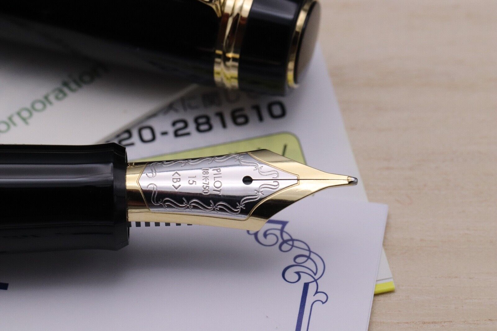 Pilot Custom 845 Urushi Black Fountain Pen - INKED ONCE image 2