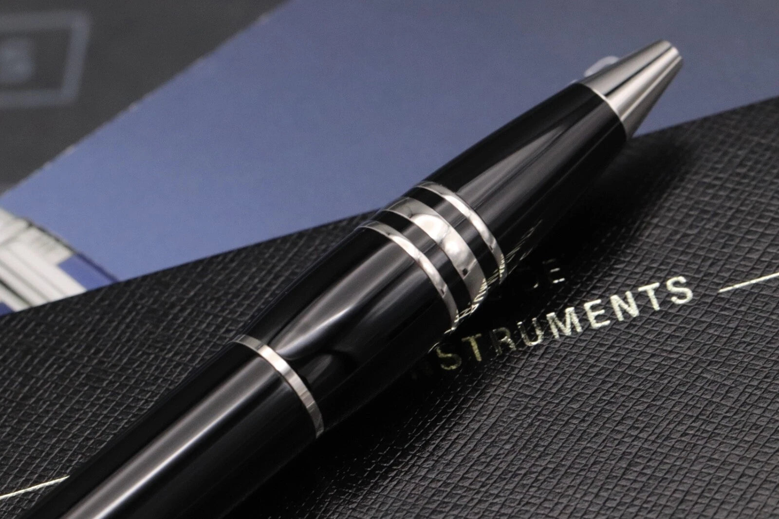 Montblanc Starwalker Platinum Resin Ballpoint Pen - UNUSED image 4