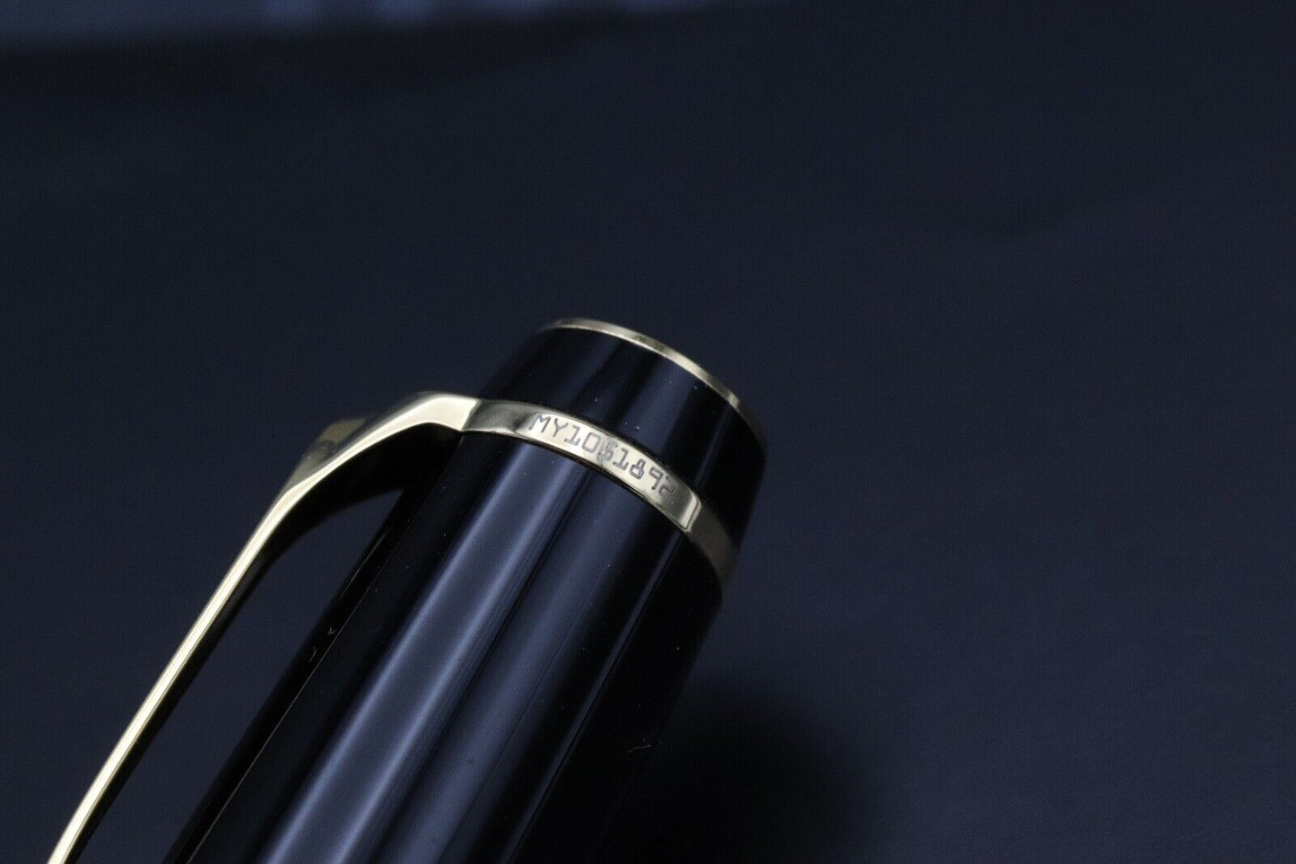 Montblanc Boheme Gold Line No Stone Midsize Fixed Nib Fountain Pen - BB Nib image 4