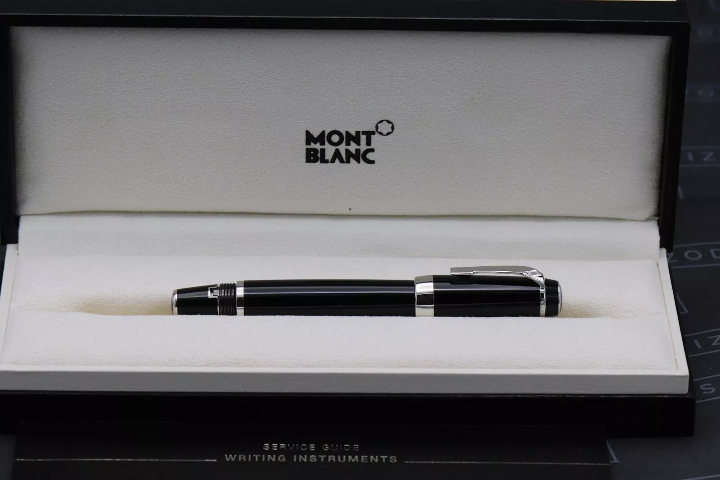 Montblanc Boheme Platinum Line No Stone Fountain Pen - Broad Nib image 7