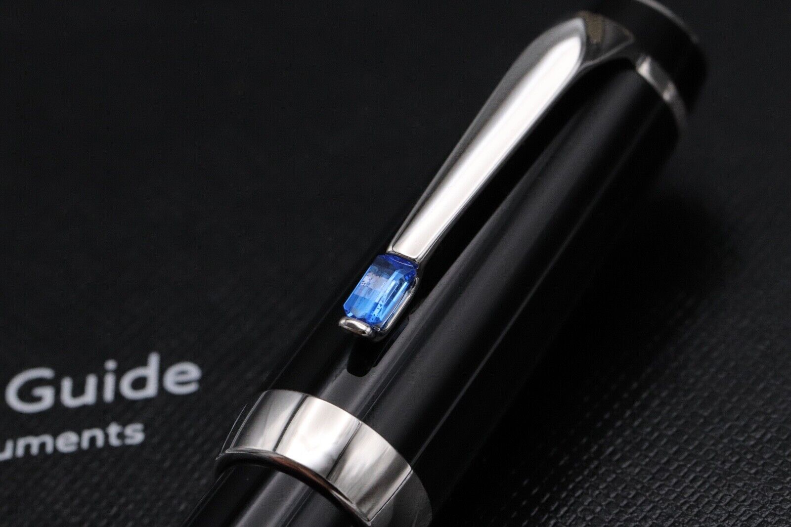 Montblanc Boheme Bleu Midsize Fixed Nib Fountain Pen - UNUSED image 3