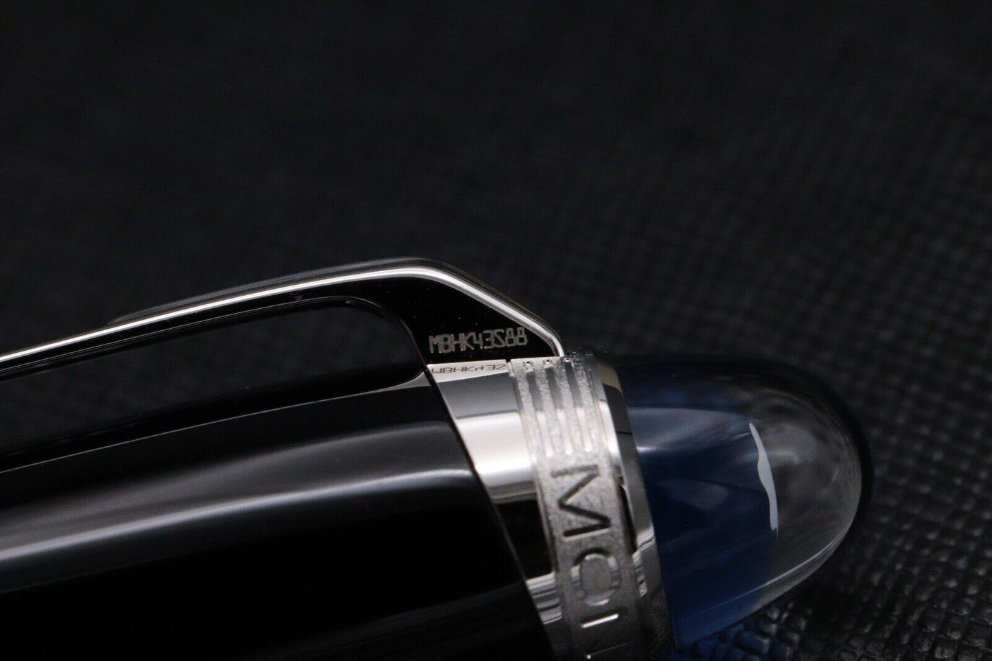 Montblanc Starwalker Precious Resin Rollerball / Fineliner Pen - UNUSED image 3