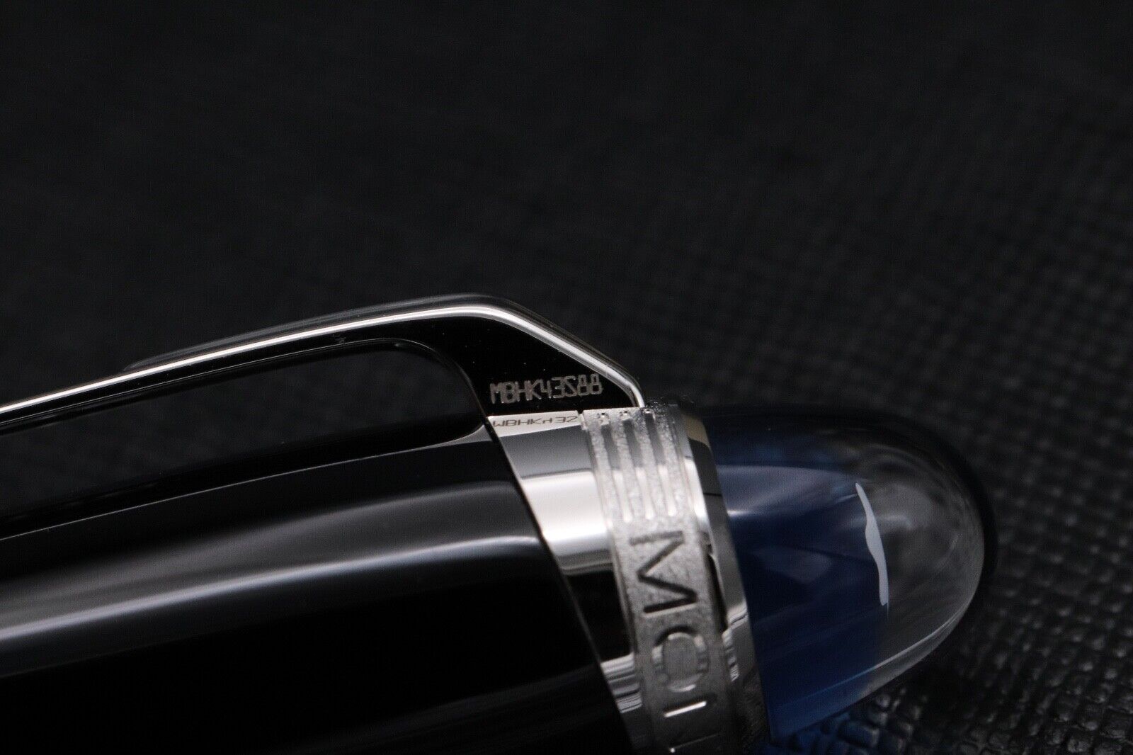 Montblanc Starwalker Precious Resin Rollerball / Fineliner Pen - UNUSED image 3