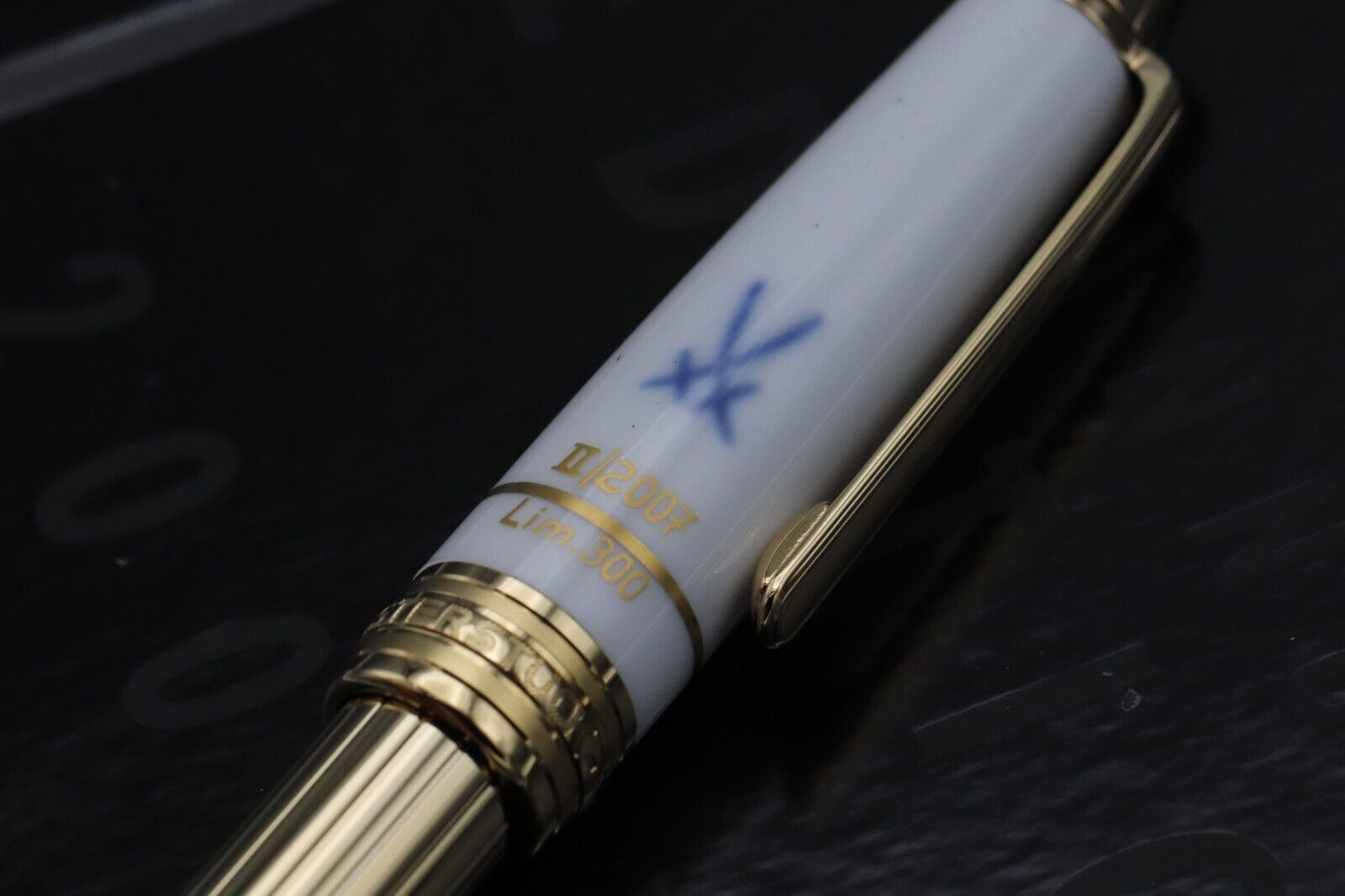 Montblanc Meisterstuck Classique Ann Edition 2007 Pulcinella Fountain Pen UNUSED image 5