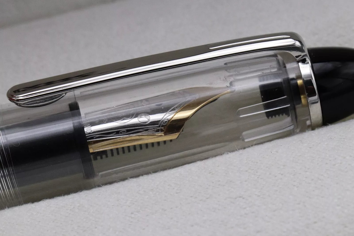 Montblanc Meisterstuck 146 LeGrand Demonstrator Fountain Pen - UNUSED - RARE image 9