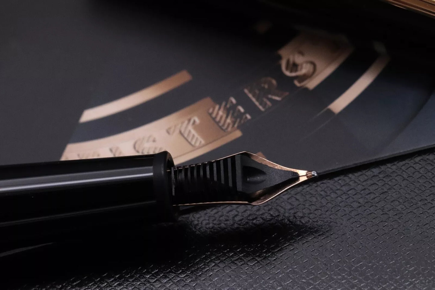 Montblanc Meisterstuck Classique 90 Years Fountain Pen image 5