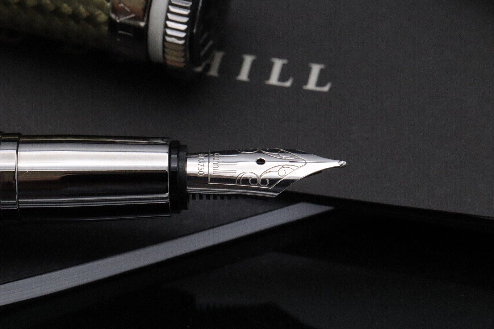 Dunhill Sentryman Explorer II Synthetic Crystal LE150 FP, BP, MP - UNUSED image 2