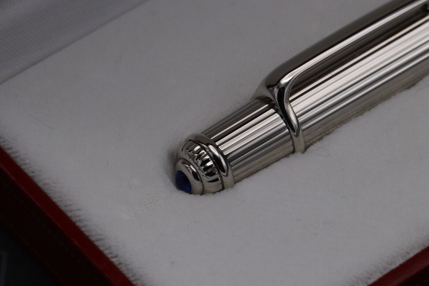 Cartier Diabolo Platinum-Plated Godron Ballpoint Pen image 4
