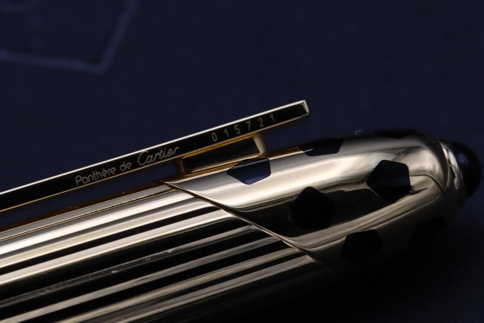 Cartier Panthere de Cartier Black Gold-Plated Fountain Pen image 4