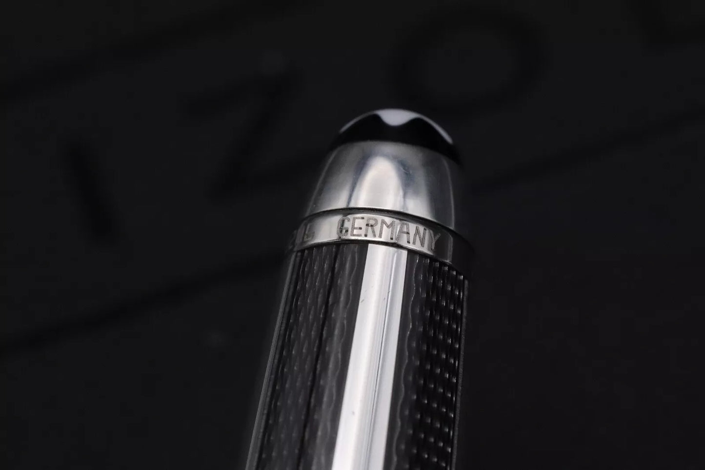 Montblanc Meisterstuck 165 Classique Silver Fibre Guilloche Mechanical Pencil image 5