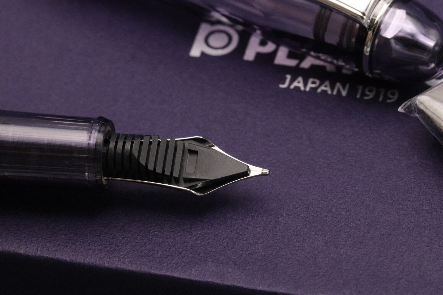 Platinum #3776 Century Fuji Shunkei Shiun Limited Edition Fountain Pen - UNUSED image 4