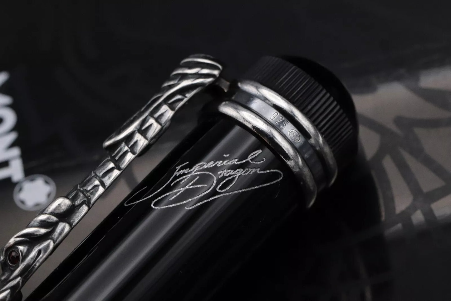 Montblanc Writers Edition Imperial Dragon Fountain Pen - NEVER INKED image 6