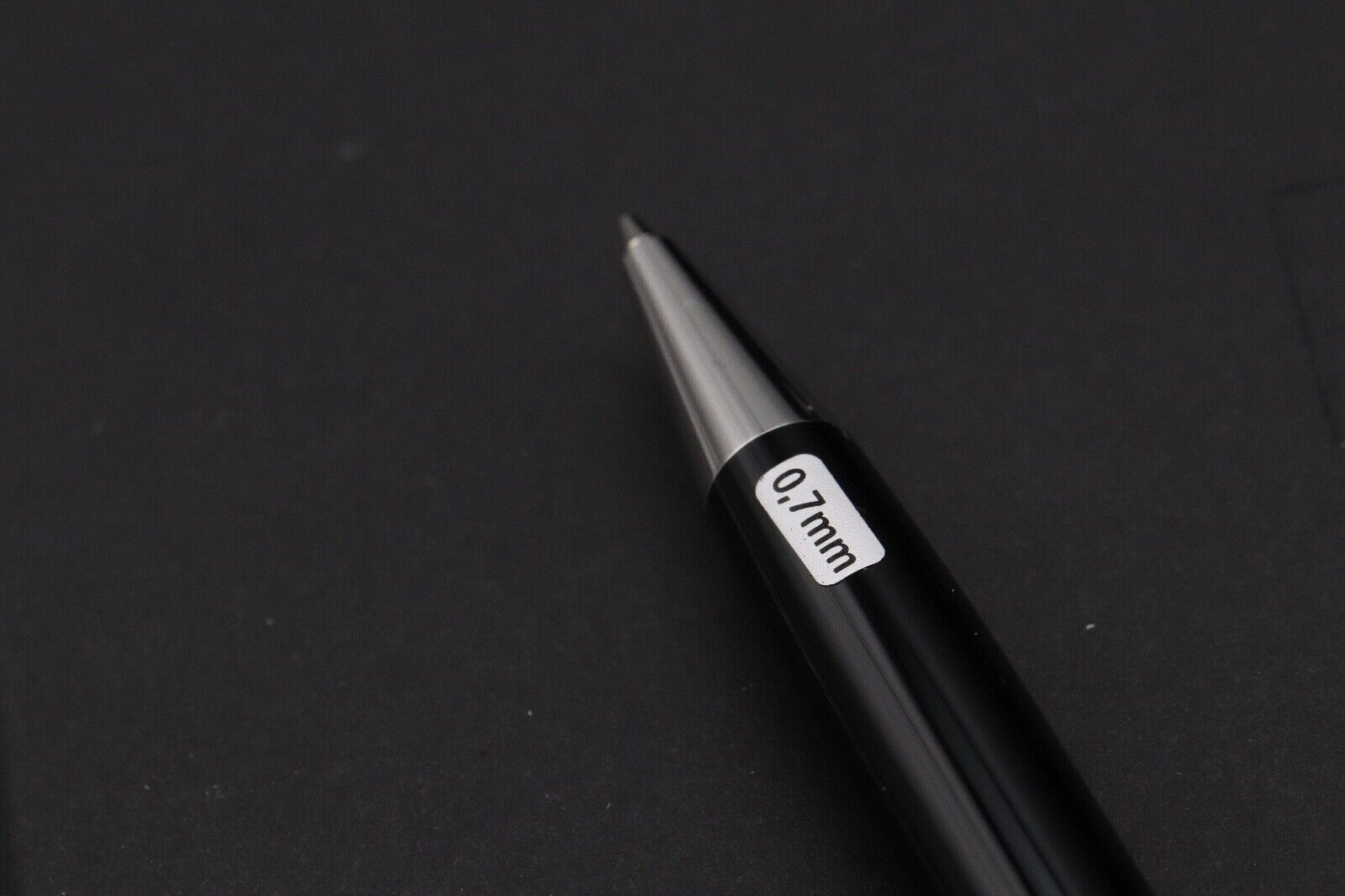 Montblanc Meisterstuck 165 Classique Platinum Coated Mechanical Pencil - UNUSED image 4