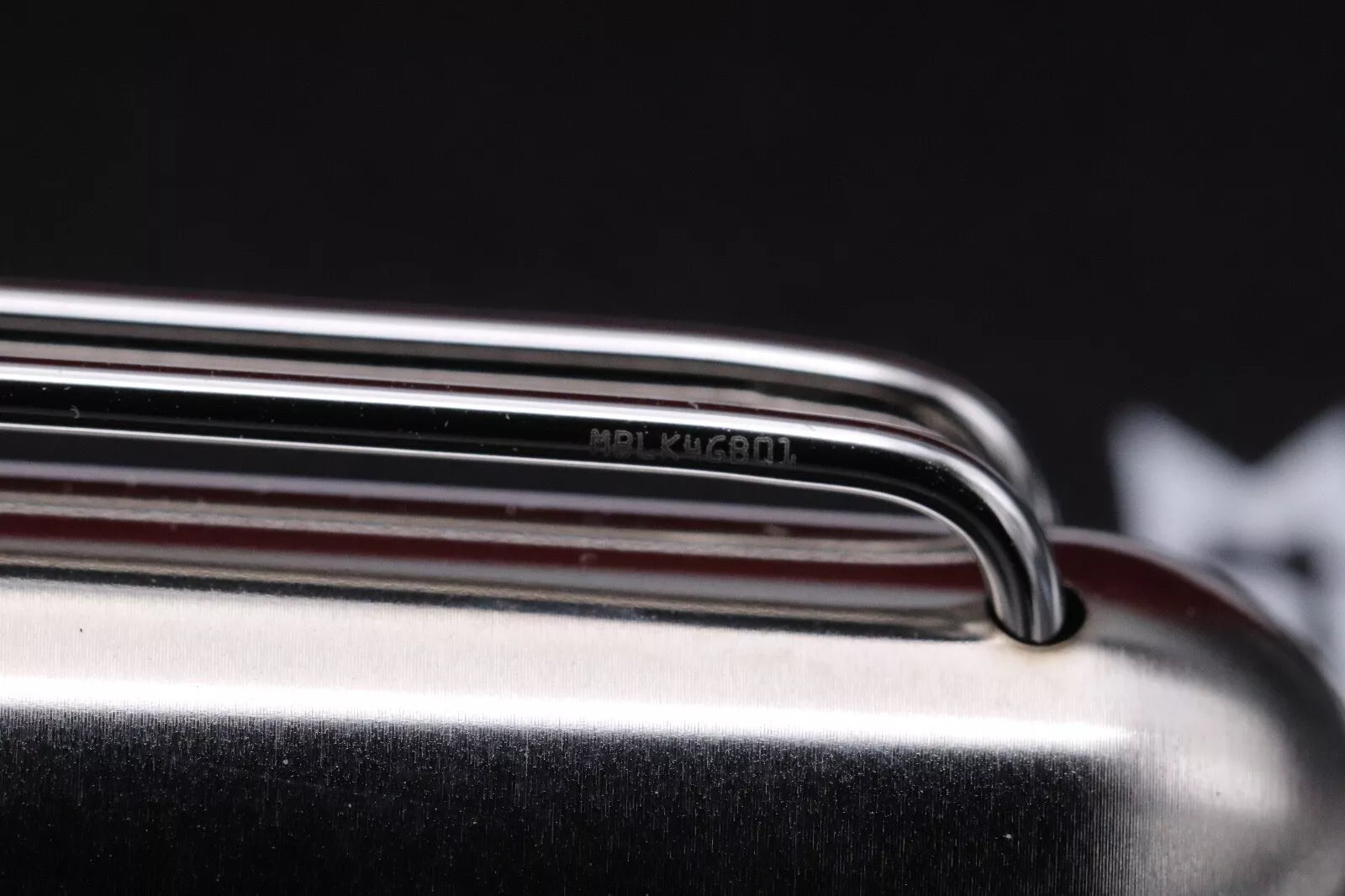 Montblanc M Marc Newson RED Signature Fountain Pen image 5