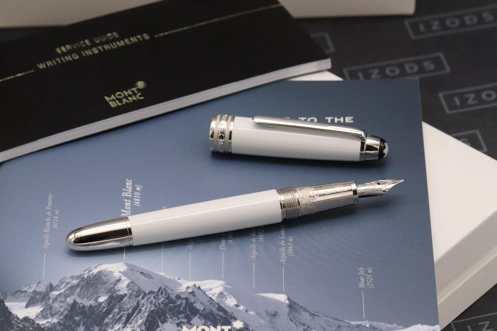 Montblanc Meisterstuck Classique Tribute to the Mont Blanc Fountain Pen image 1