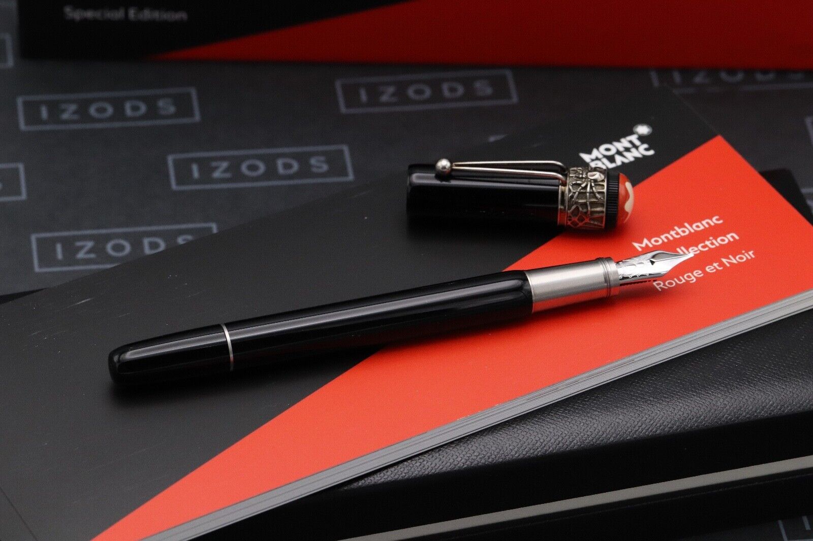 Montblanc Heritage Rouge et Noir Metamorphosis Black Fountain Pen image 1