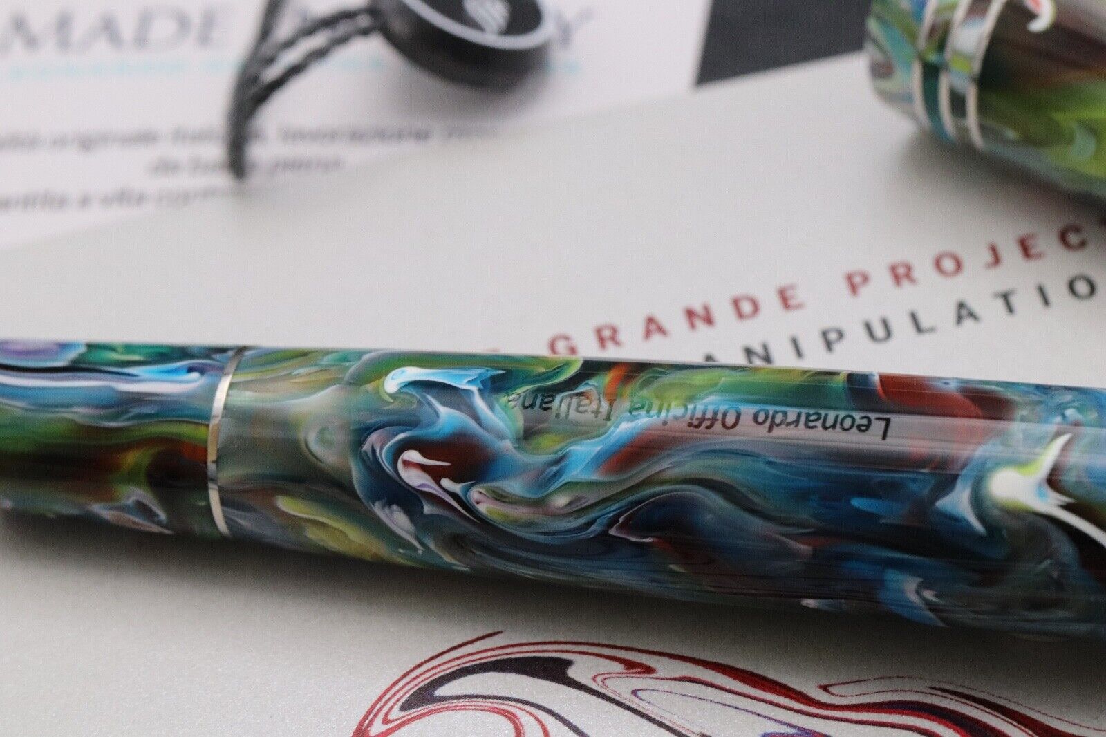 Leonardo Momento Zero Grande 2020 Primary Manipulation LE Fountain Pen image 3