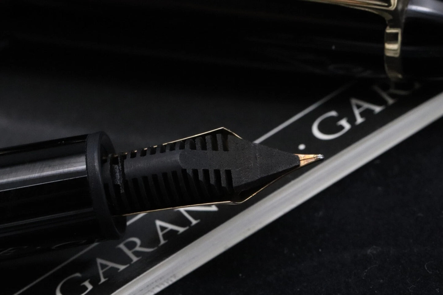 Montblanc Meisterstuck LeGrand Gold Line Fountain Pen - 1991 Transitional Model image 6