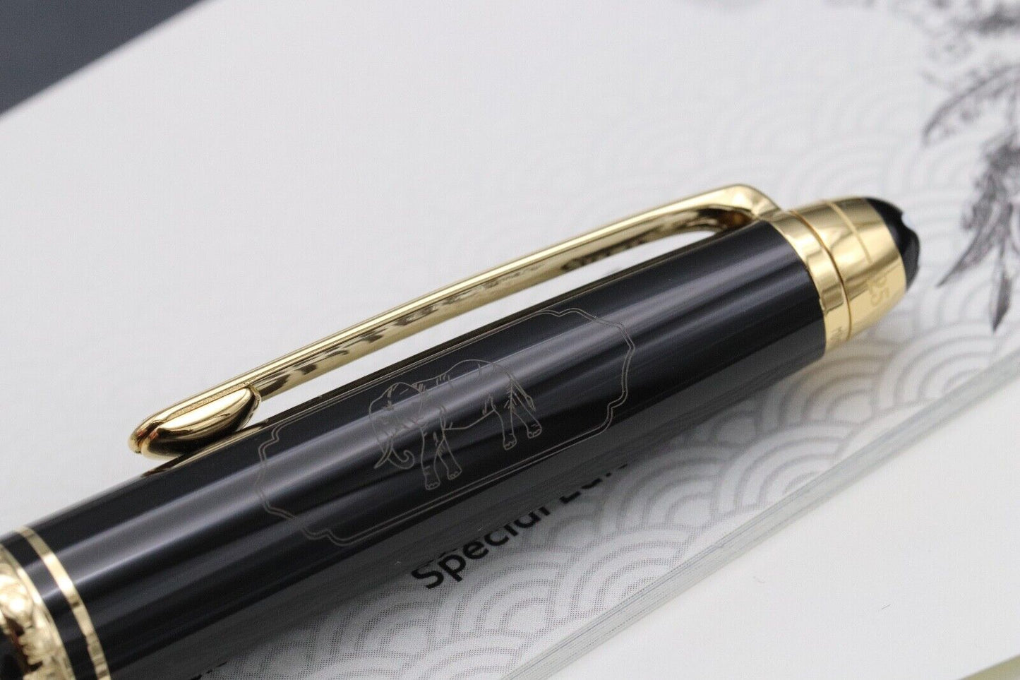 Montblanc Meisterstuck Classique Around The World in 80 Days Ballpoint Pen UNUSED image 3