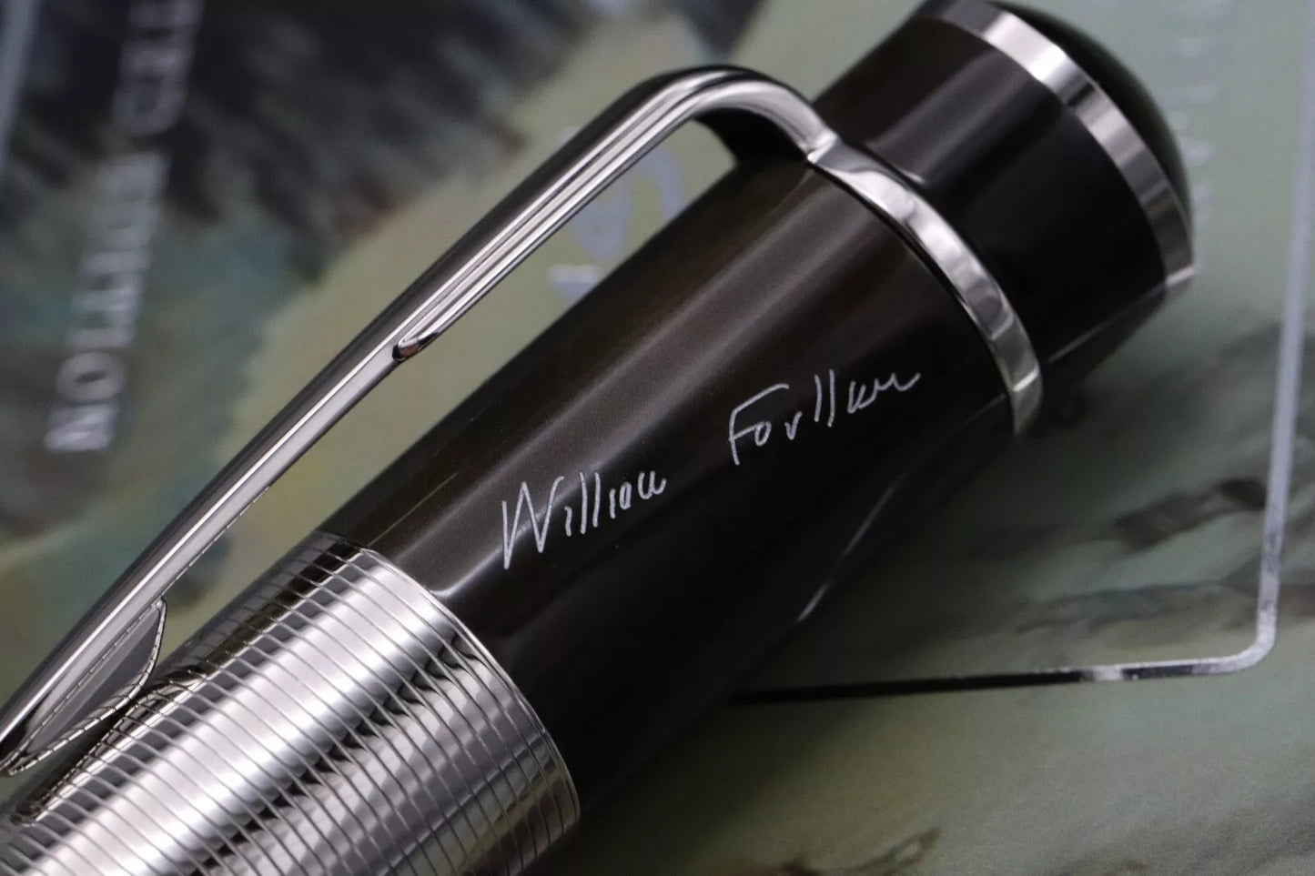 Montblanc Writers Edition William Faulkner Fountain Pen - NEVER INKED image 6