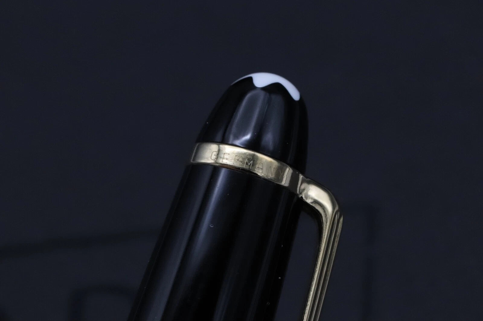 Montblanc Meisterstuck 144 Classique Gold Coated Fountain Pen image 1