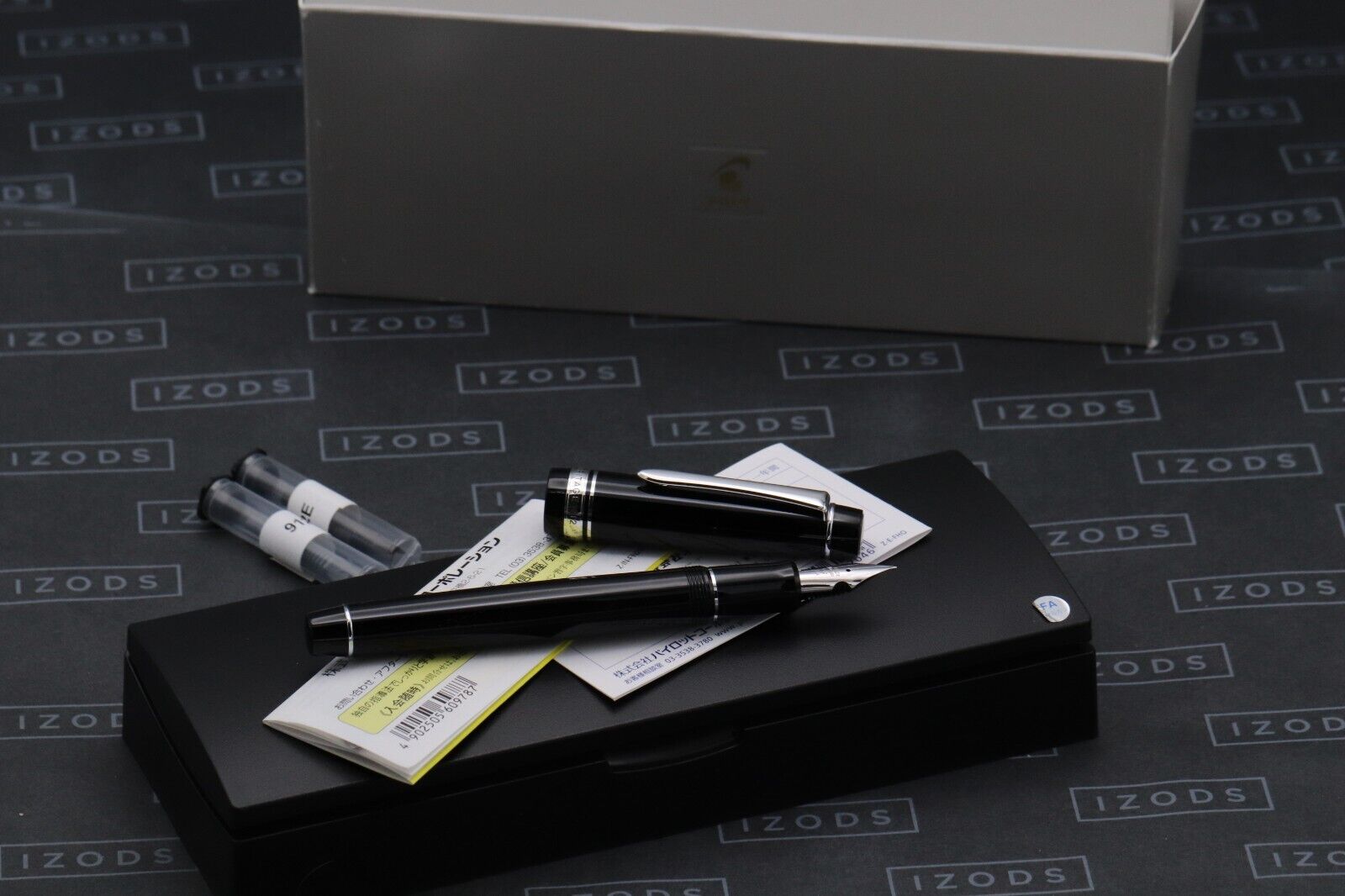 Pilot Custom 912 Black Fountain Pen - FA Nib, Ebonite Feeds image 0