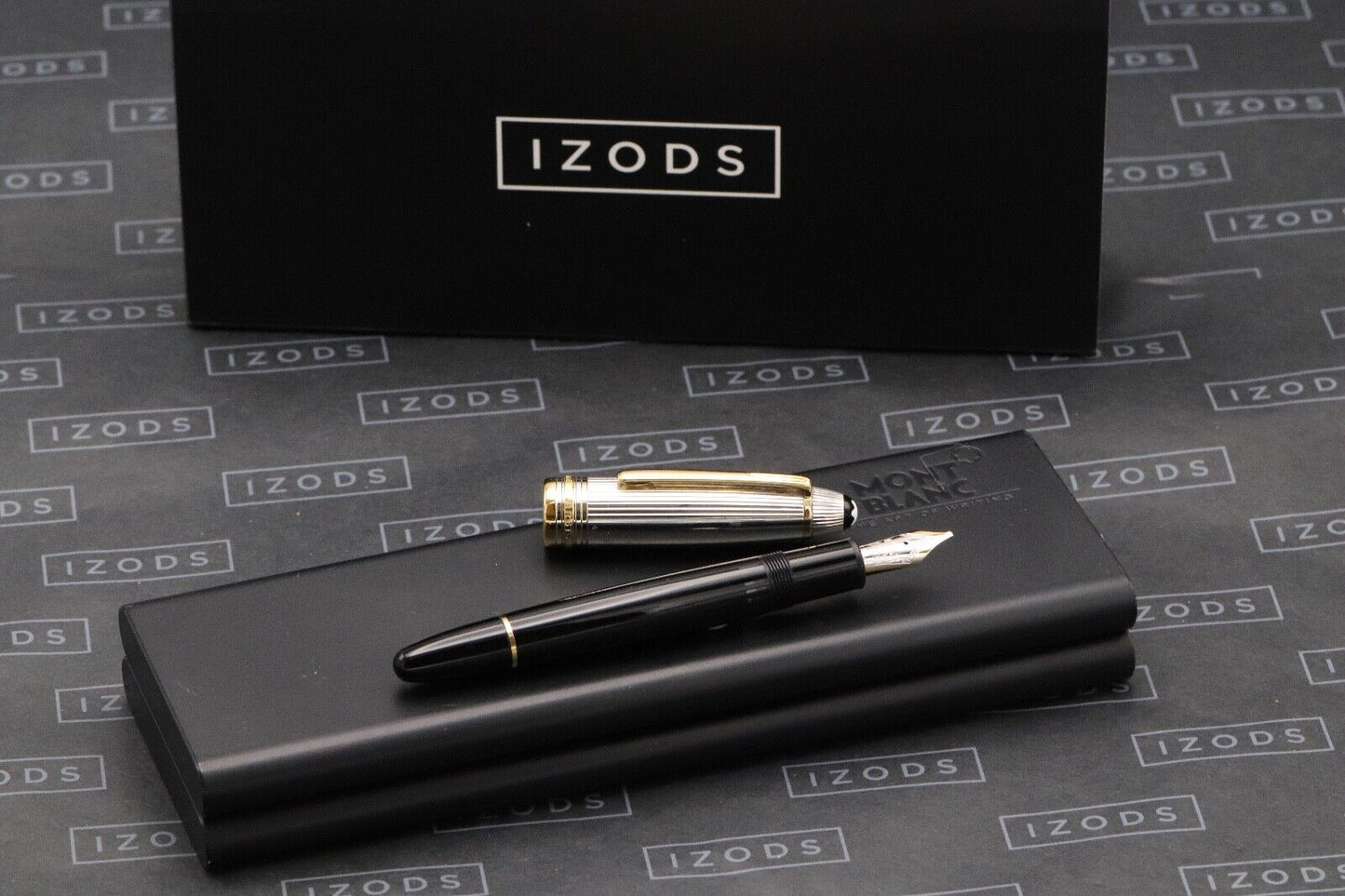 Montblanc Meisterstuck 146 LeGrand AG925 Pinstripe Doue Fountain Pen - Broad Nib image 0