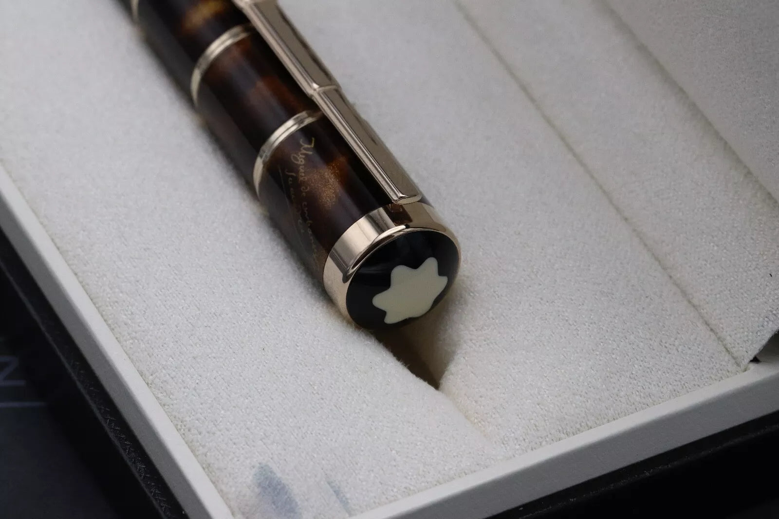 Montblanc Writers Edition Miguel de Cervantes Fountain Pen image 7