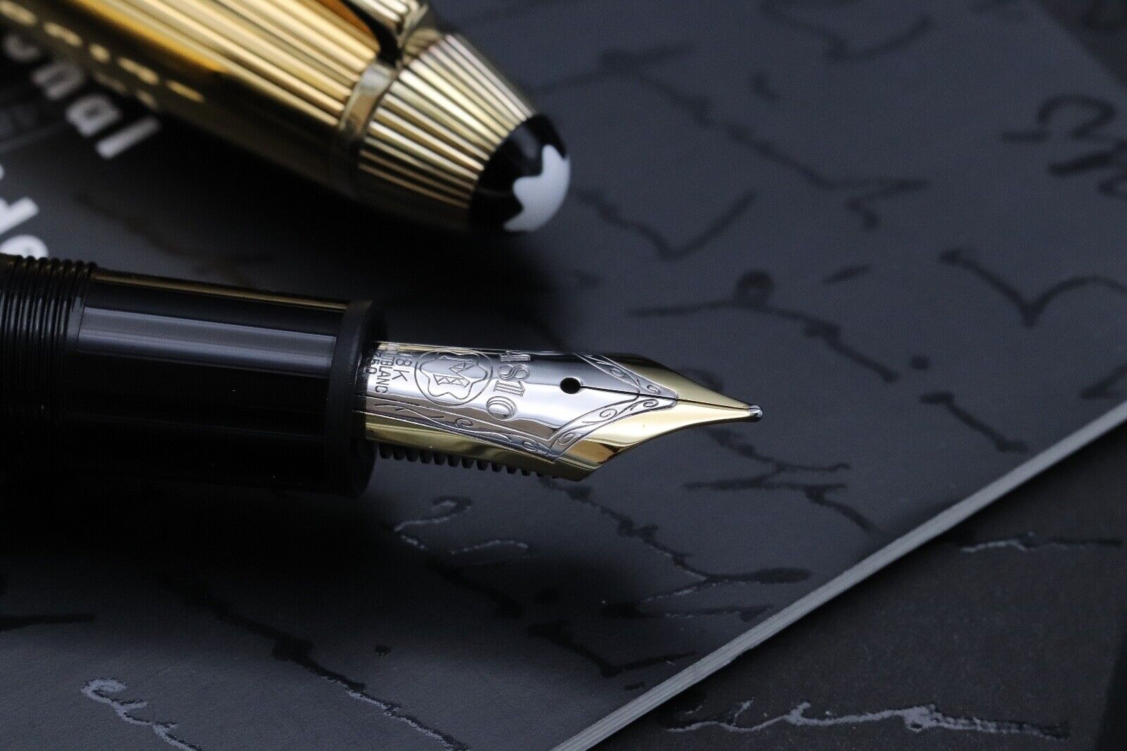 Montblanc Meisterstück 146 LeGrand Vermeil Pinstripe Fountain Pen - NEVER INKED image 2