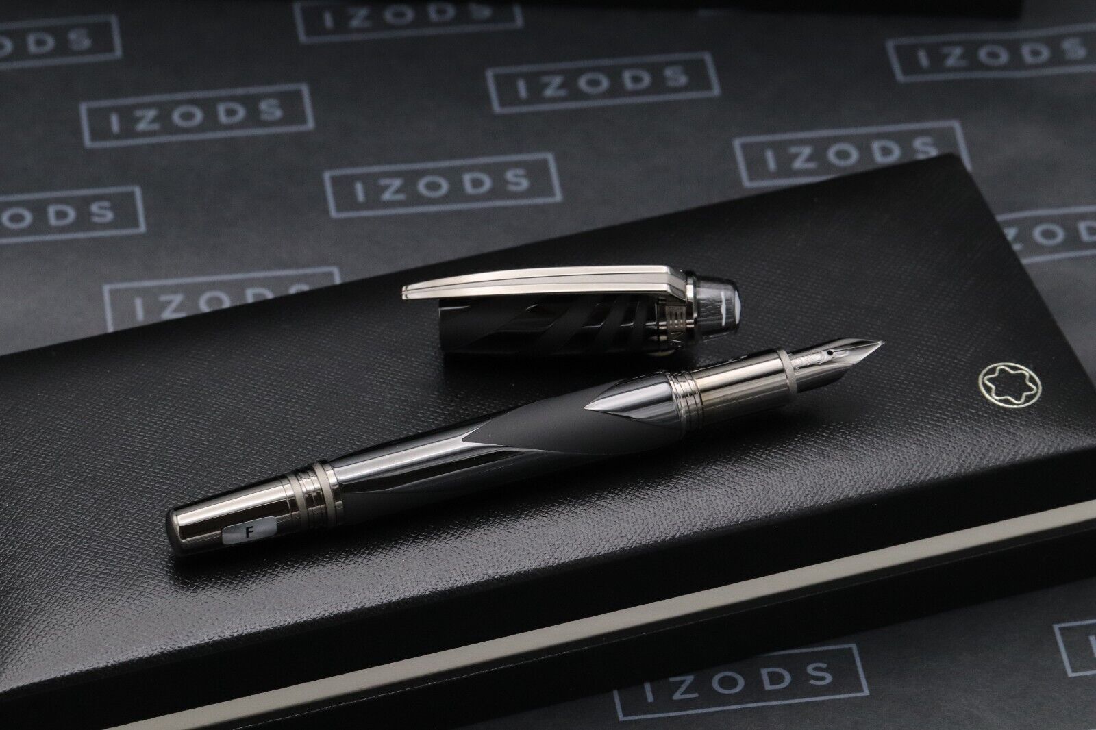 Montblanc Starwalker Black Ceramics Fountain Pen - UNUSED image 1