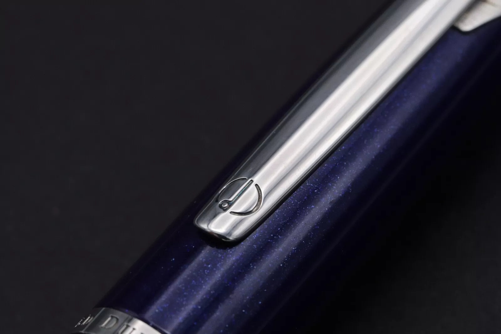 Dunhill AD2000 Blue Stardust Fountain Pen image 5