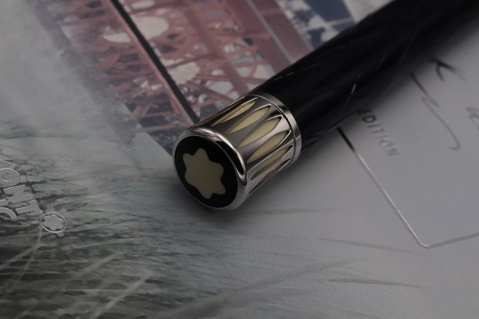 Montblanc Writers Edition Mark Twain Ballpoint Pen image 7